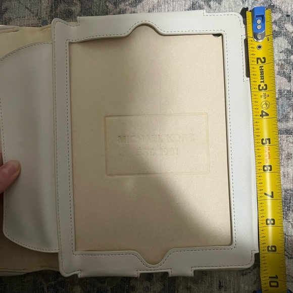 Michael Kors iPad Case - Picture 6 of 7